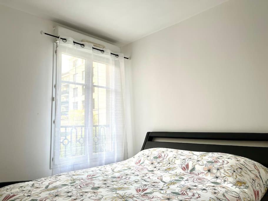Appartement • Paris/Disney • 1 Min Gare Биси Сен Жорж Екстериор снимка
